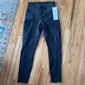 ALO Yoga Airlift Ribbed High-Waist 7/8 Enchanted Legging NWT